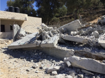 Demolition of under-construction home in Beit Ummar (Hebron), 3 October, 2019. Photo by OCHA