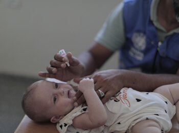 Vaccination against polio in the Gaza strip. Photo by UNRWA 