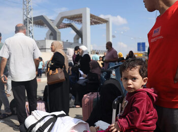 Thousands of people and families in the Gaza Strip are gathering in front of Rafah crossing border, amid escalating hostilities. 16 October 2023. UNICEF